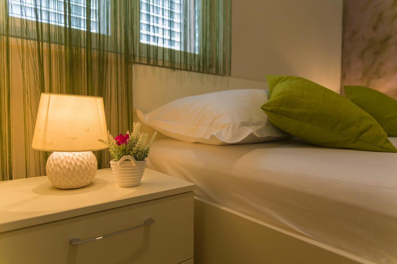 Apartment Paradise Makarska Eksteriør billede