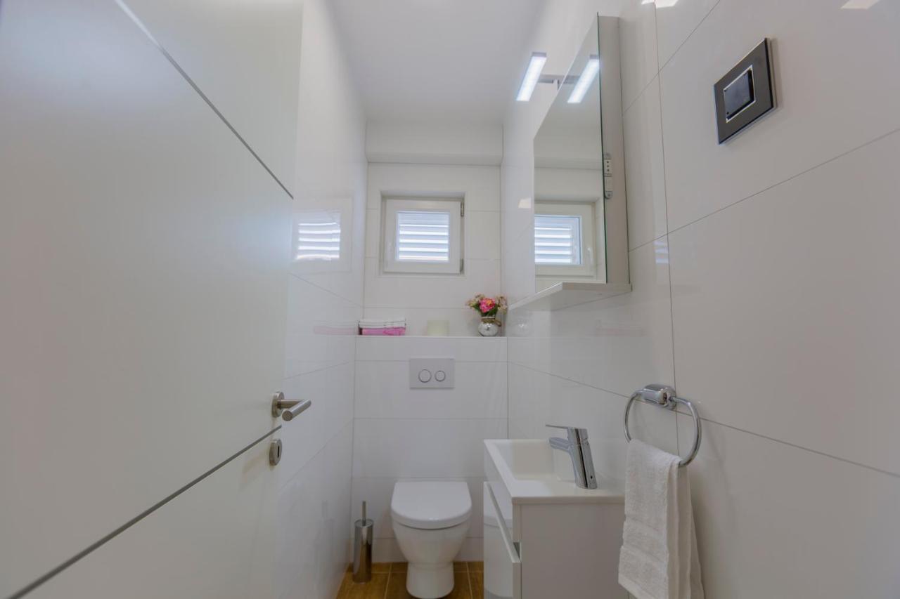 Apartment Paradise Makarska Eksteriør billede