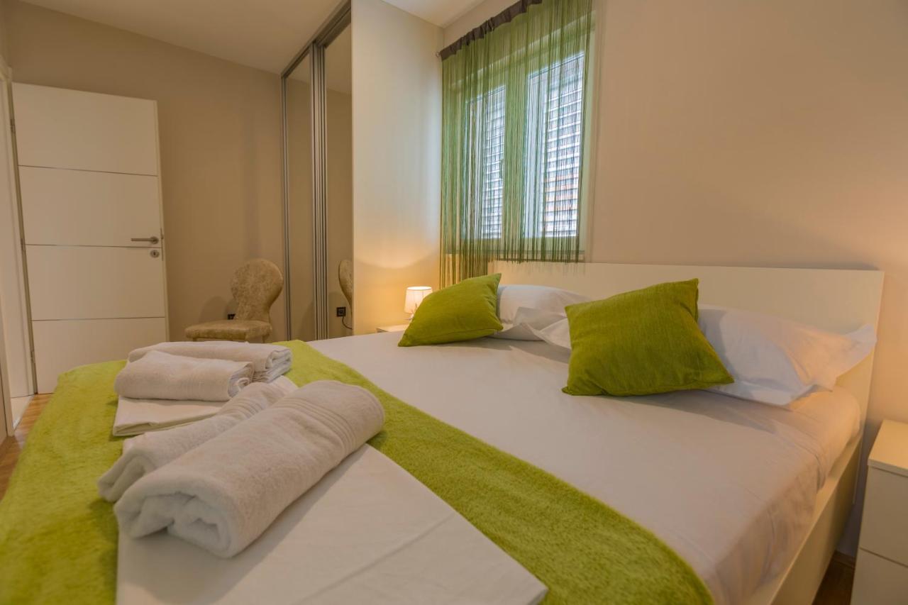 Apartment Paradise Makarska Eksteriør billede