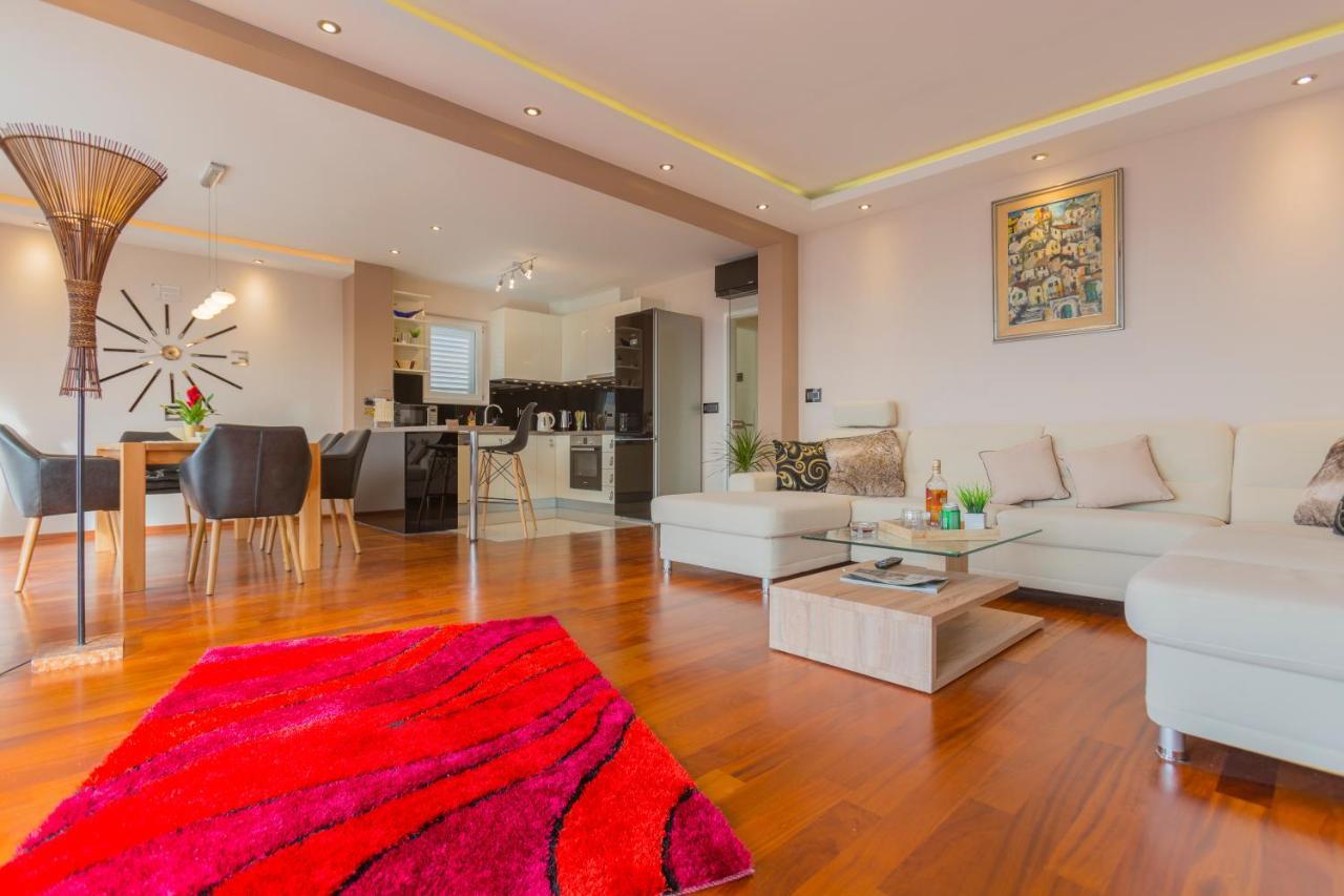Apartment Paradise Makarska Eksteriør billede
